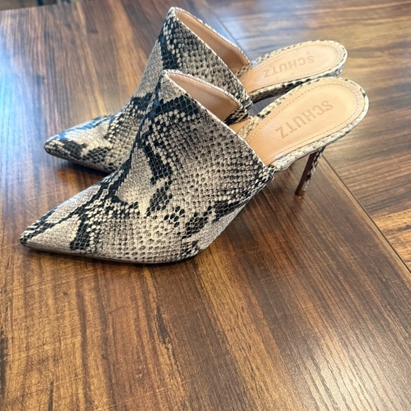 Schutz Bardot Snakeskin-Embossed Leather Mules - Picture 6 of 9